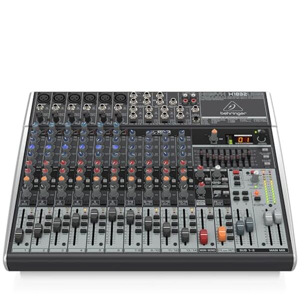 Découvrez notre test détaillé de la table de mixage Behringer X1832 USB 18 entrées. Caractéristiques, performances et avis complet de cette console haut de gamme.