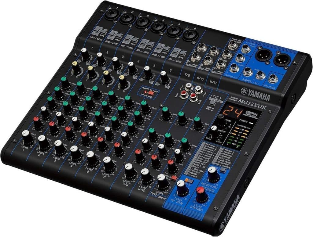 Test Yamaha MG12XUK : console de mixage compacte et polyvalente