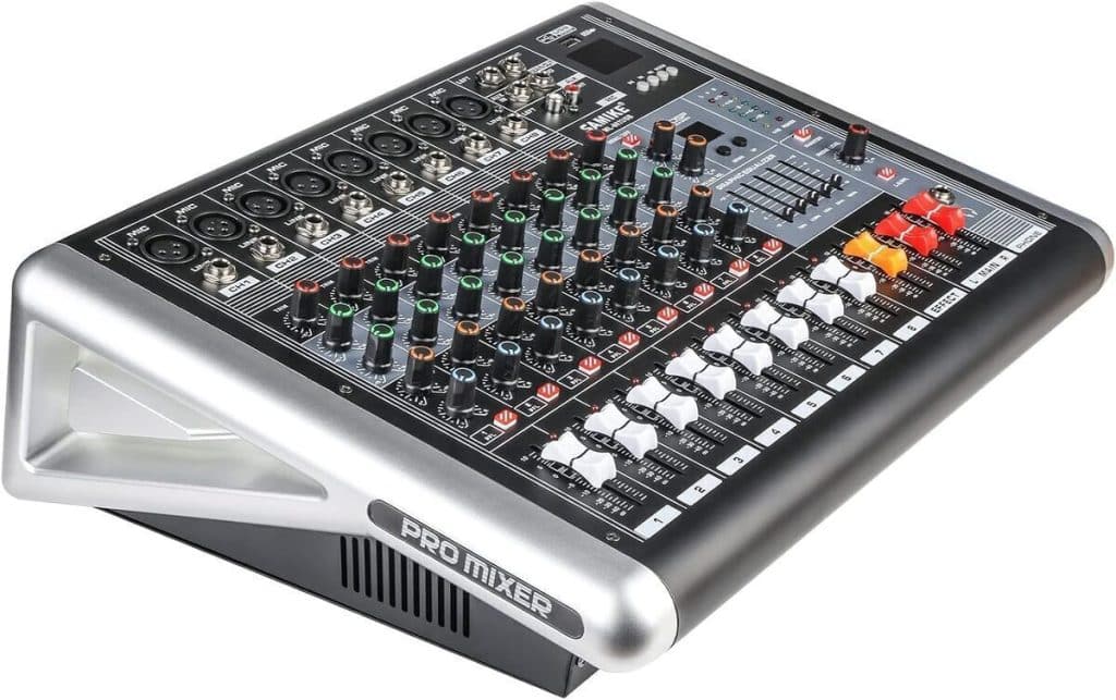 Test table de mixage 8 canaux : performance et fonctionnalité au rendez-vous
